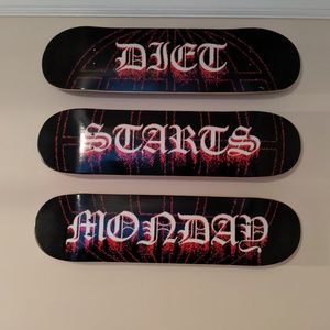 Diet Starts Monday Deck Set